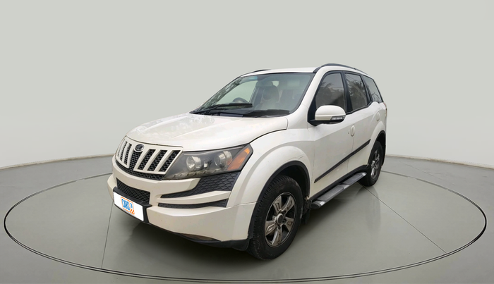 2011 Mahindra XUV500 W8, Diesel, Manual, 1,37,744 km, exterior