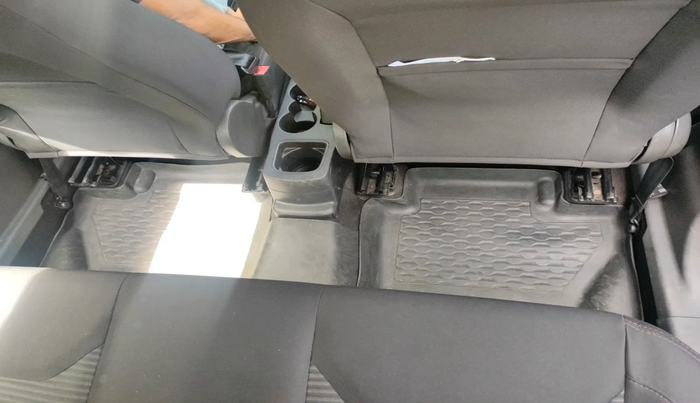 2019 Ford FREESTYLE TITANIUM 1.2 PETROL, Petrol, Manual, 39,771 km, interior