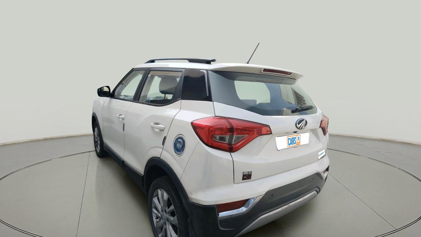 2019 Mahindra XUV300 W8 1.5 DIESEL, Diesel, Manual, 1,44,475 km, exterior
