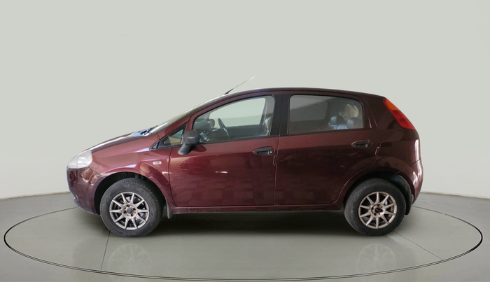 2013 Fiat Grand Punto Active Multijet 1.3, Diesel, Manual, 1,44,411 km, exterior