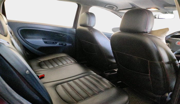 2013 Fiat Grand Punto Active Multijet 1.3, Diesel, Manual, 1,44,411 km, interior