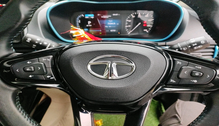 2023 Tata NEXON EV XZ PLUS LUX, Electric, Automatic, 42,750 km, interior