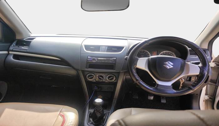 2011 Maruti Swift VXI, Petrol, Manual, 1,16,443 km, interior