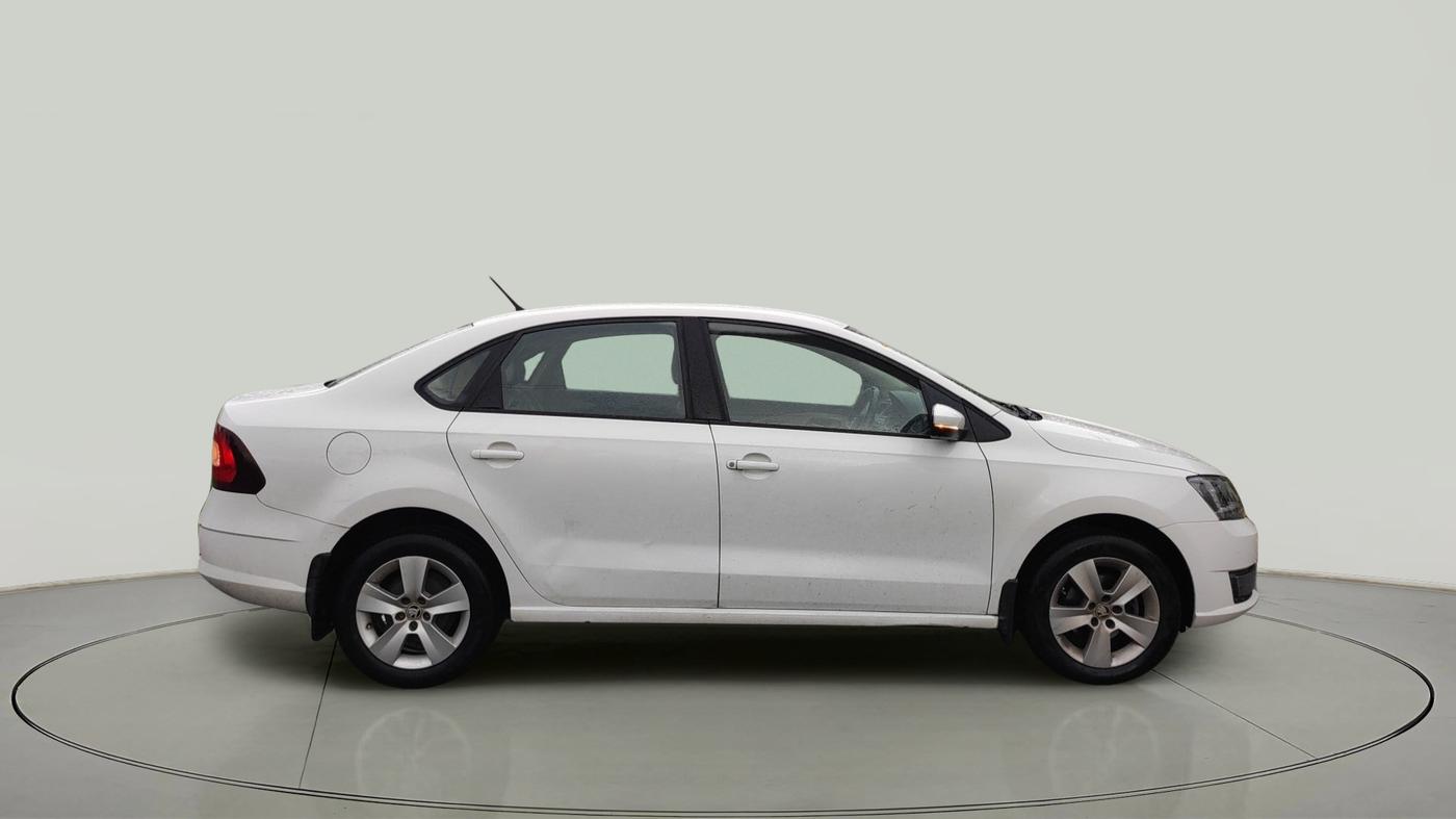 2018 Skoda Rapid AMBITION 1.5 TDI, Diesel, Manual, 92,459 km, exterior
