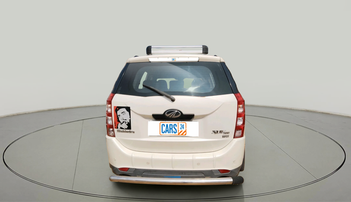 2012 Mahindra XUV500 W8, Diesel, Manual, 2,32,038 km, exterior