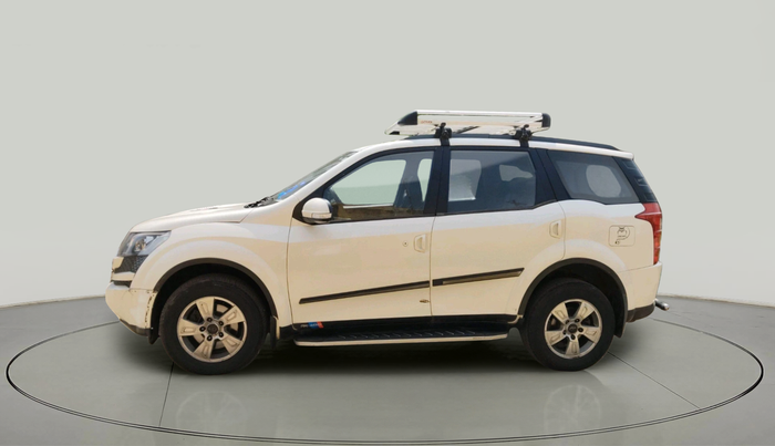 2012 Mahindra XUV500 W8, Diesel, Manual, 2,32,038 km, exterior
