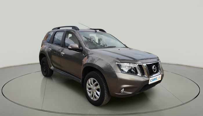2017 Nissan Terrano XL (P), Petrol, Manual, 74,567 km, exterior