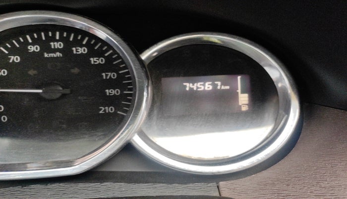 2017 Nissan Terrano XL (P), Petrol, Manual, 74,567 km, interior