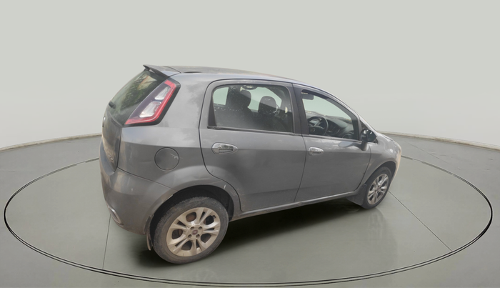2014 Fiat Punto EVO EMOTION 1.3 MULTIJET, Diesel, Manual, 1,46,107 km, exterior