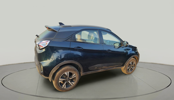 2022 Tata NEXON EV XZ PLUS LUX, Electric, Automatic, 1,07,053 km, exterior