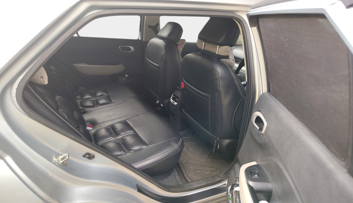 2022 Hyundai VENUE SX (O) 1.5 CRDI, Diesel, Manual, 39,757 km, interior