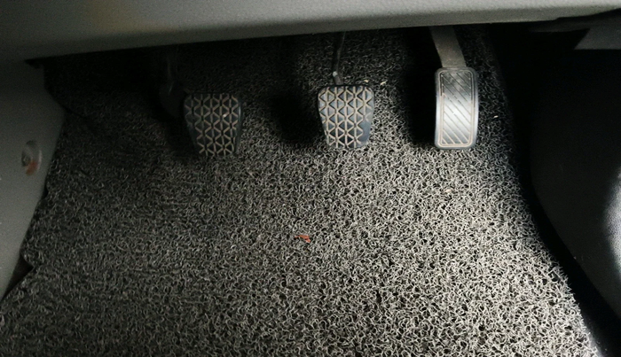 2013 Ford Ecosport TITANIUM 1.5L DIESEL, Diesel, Manual, 1,35,346 km, interior