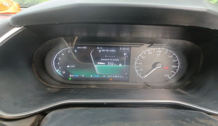 2020 Tata Harrier XZ 2.0L, Diesel, Manual, 2,16,673 km, interior