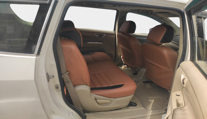 2013 Maruti Ertiga VDI, Diesel, Manual, 1,64,975 km, interior