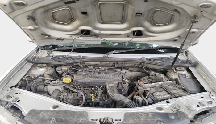 2013 Nissan Terrano XL (D), Diesel, Manual, 1,23,872 km, exterior