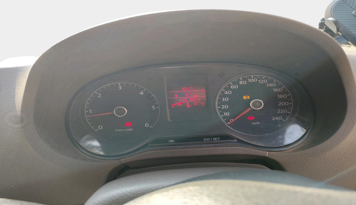 2012 Volkswagen Vento HIGHLINE DIESEL 1.6, Diesel, Manual, 1,45,702 km, interior