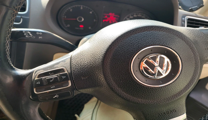 2012 Volkswagen Vento HIGHLINE DIESEL 1.6, Diesel, Manual, 1,45,702 km, interior