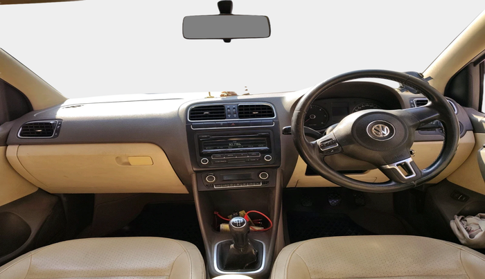 2012 Volkswagen Vento HIGHLINE DIESEL 1.6, Diesel, Manual, 1,45,702 km, interior