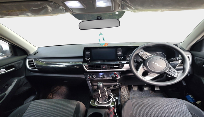 2022 KIA SELTOS HTK PLUS 1.5, Petrol, Manual, 49,103 km, interior