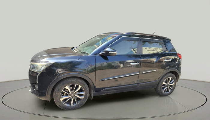 2021 Mahindra XUV300 W8 (O) 1.2 PETROL, Petrol, Manual, 57,697 km, exterior