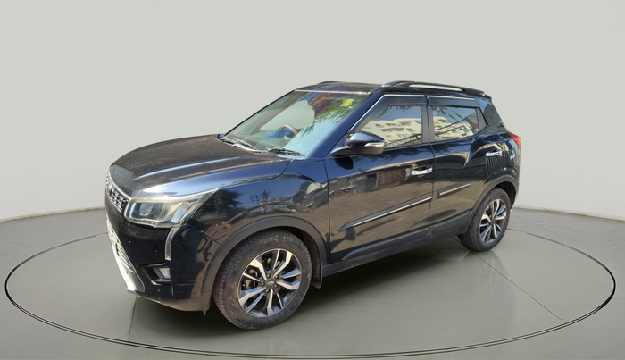 2021 Mahindra XUV300 W8 (O) 1.2 PETROL, Petrol, Manual, 57,697 km, exterior