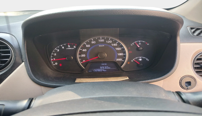 2014 Hyundai Grand i10 ASTA 1.1 CRDI, Diesel, Manual, 1,32,804 km, interior