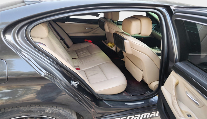 2011 BMW 5 Series 525D, Diesel, Automatic, 1,55,132 km, interior