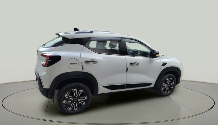 2024 Renault Kiger RXT (O) MT, Petrol, Manual, 22,286 km, exterior