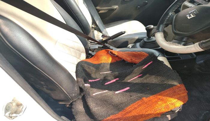 2019 Maruti Eeco 5 STR WITH A/C+HTR, Petrol, Manual, 1,71,180 km, interior