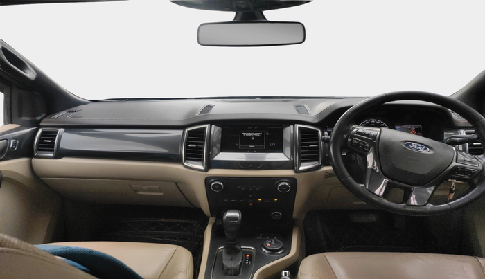 2016 Ford Endeavour TITANIUM 3.2 4X4 AT, Diesel, Automatic, 1,97,441 km, interior