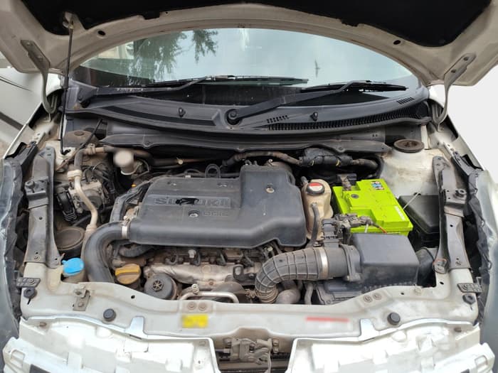 2015 Maruti Swift VDI, Diesel, Manual, 2,71,939 km, exterior