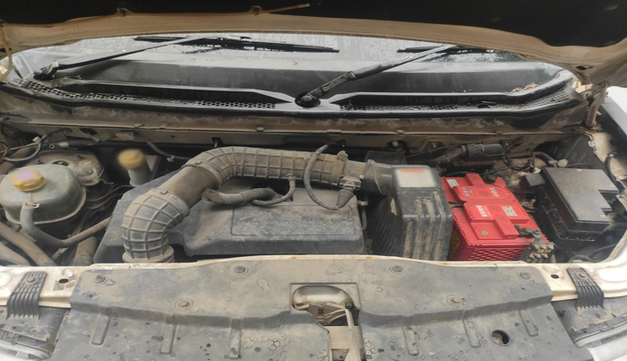 2016 Mahindra Kuv100 K4 D 5 STR, Diesel, Manual, 1,56,257 km, exterior