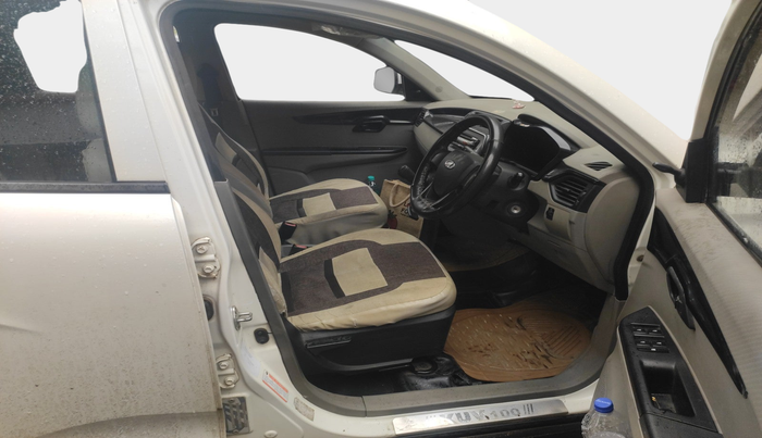 2016 Mahindra Kuv100 K4 D 5 STR, Diesel, Manual, 1,56,257 km, interior