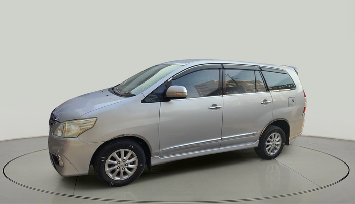 2014 Toyota Innova 2.5 VX 8 STR, Diesel, Manual, 2,77,802 km, exterior