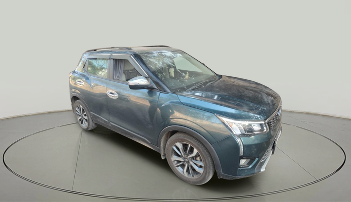 2021 Mahindra XUV300 W8 (O) 1.5 DIESEL, Diesel, Manual, 57,058 km, exterior