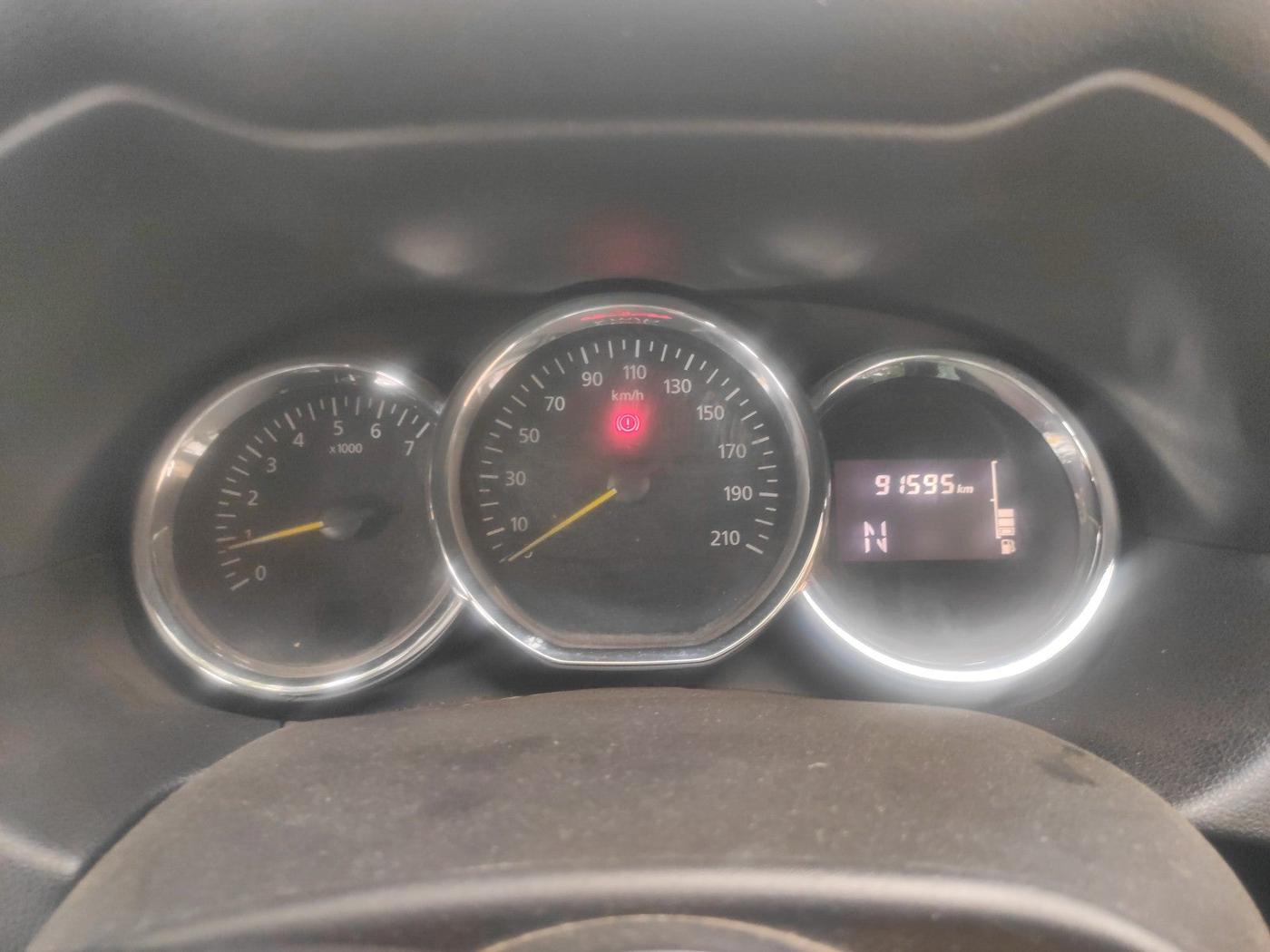 2018 Renault Duster RXS CVT, Petrol, Automatic, 91,650 km, interior