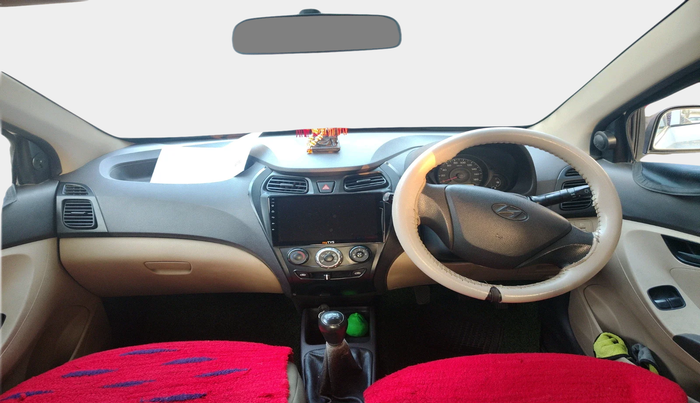 2017 Hyundai Eon ERA +, Petrol, Manual, 57,053 km, interior