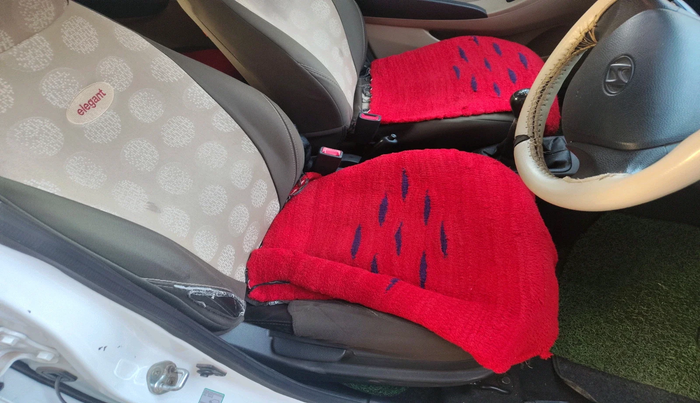 2017 Hyundai Eon ERA +, Petrol, Manual, 57,053 km, interior