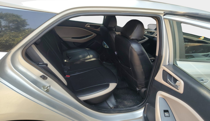 2017 Hyundai Elite i20 ASTA 1.2 (O), Petrol, Manual, 49,370 km, interior