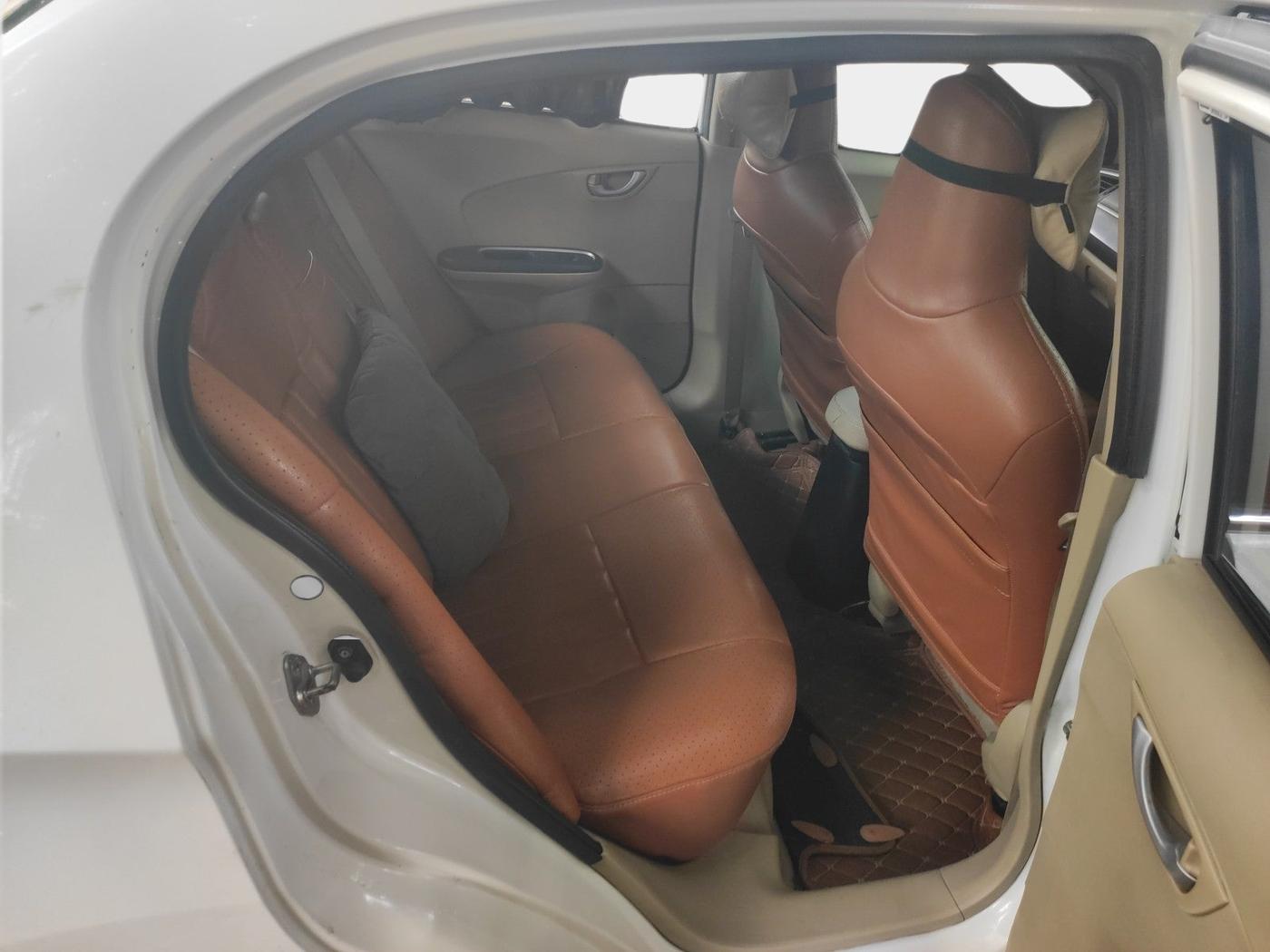 2016 Honda Amaze 1.2L I-VTEC VX AT, Petrol, Automatic, 84,699 km, interior