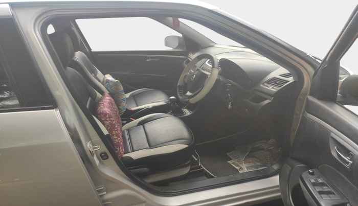 2012 Maruti Swift VXI, Petrol, Manual, 1,46,157 km, interior