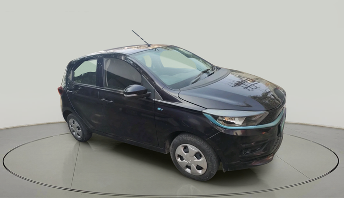 2023 Tata TIAGO EV XT LONG RANGE, Electric, Automatic, 91,816 km, exterior