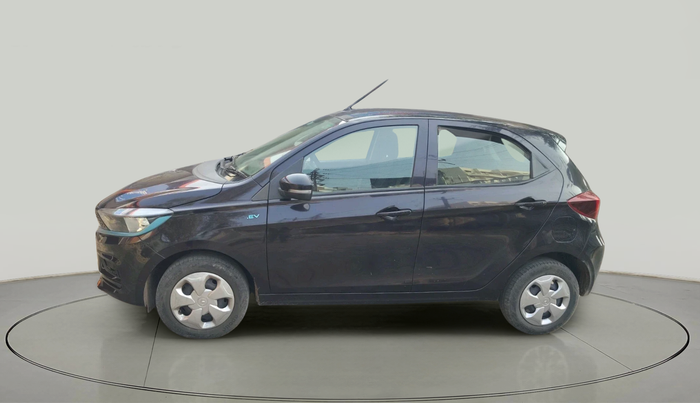 2023 Tata TIAGO EV XT LONG RANGE, Electric, Automatic, 91,816 km, exterior