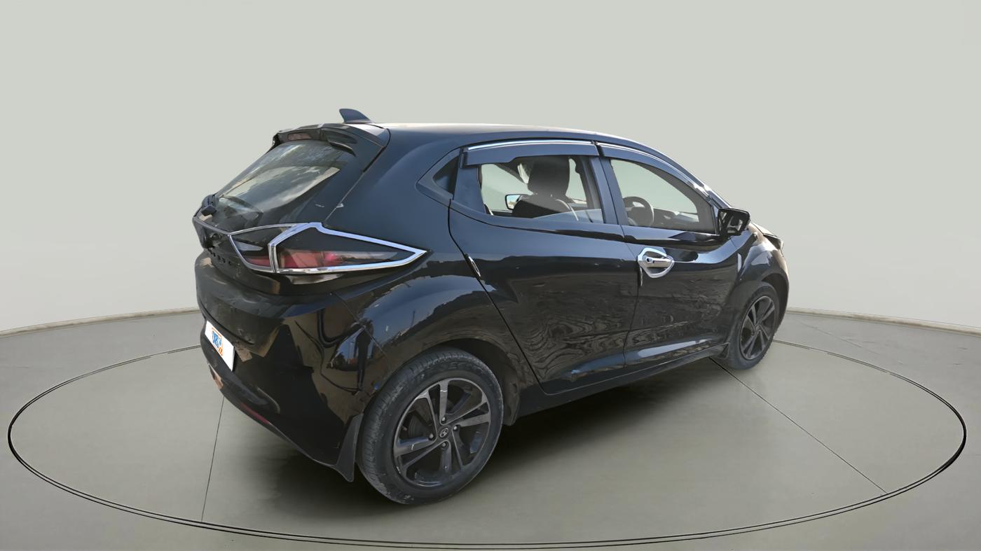 2024 Tata ALTROZ XZ Plus (S) Dark Edition, CNG, Manual, 38,203 km, exterior