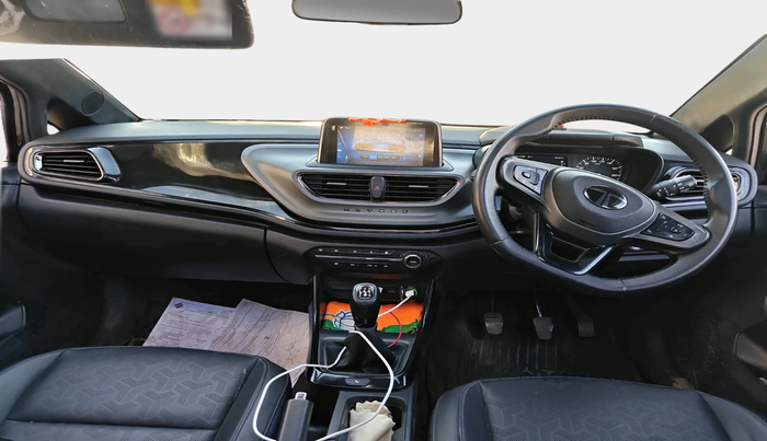 2024 Tata ALTROZ XZ Plus (S) Dark Edition, Petrol, Manual, 38,203 km, interior