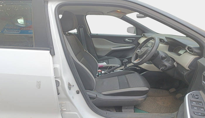 2021 Nissan MAGNITE XL, Petrol, Manual, 22,793 km, interior