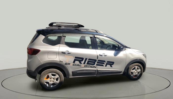 2022 Renault TRIBER RXT, Petrol, Manual, 56,825 km, exterior