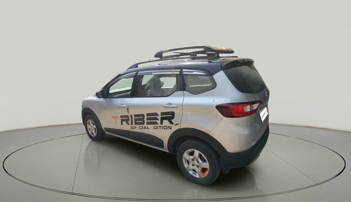 2022 Renault TRIBER RXT, Petrol, Manual, 56,825 km, exterior