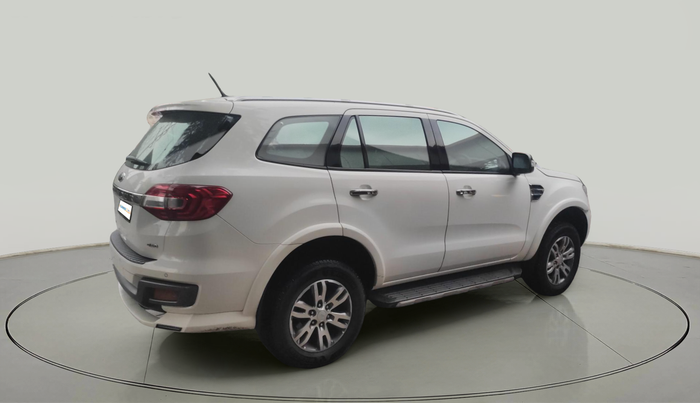 2017 Ford Endeavour TITANIUM 3.2 4X4 AT, Diesel, Automatic, 1,93,100 km, exterior