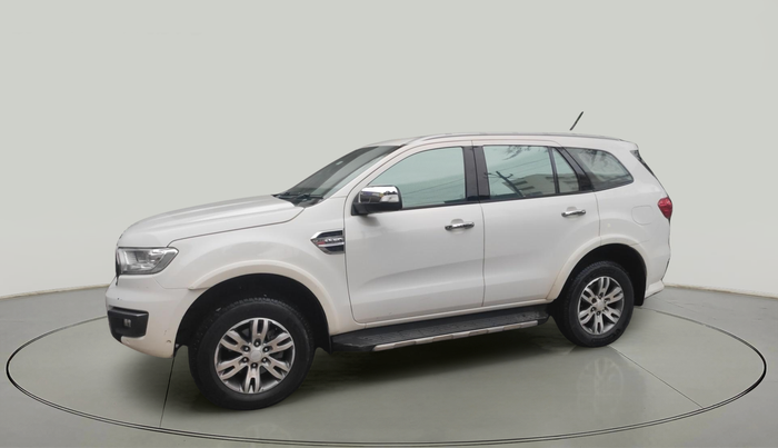 2017 Ford Endeavour TITANIUM 3.2 4X4 AT, Diesel, Automatic, 1,93,100 km, exterior